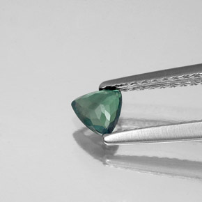 Alexandrita Verde/rojo natural de 0.26 ct, Trillón, VS
