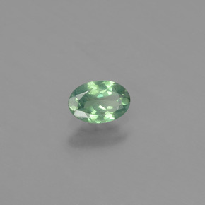 Alexandrita Verde/rojo natural de 0.46 ct, Corte Óvalo, VS