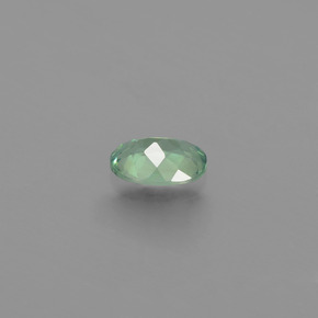 Alexandrita Verde/rojo natural de 0.53 ct, Corte Óvalo, VS