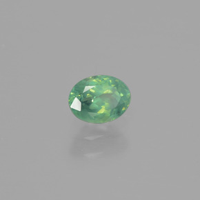 Alexandrita Verde/rojo natural de 0.51 ct, Corte Óvalo, VS
