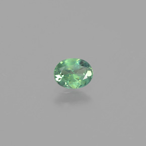 Alexandrita Verde/rojo natural de 0.37 ct, Corte Óvalo, VS