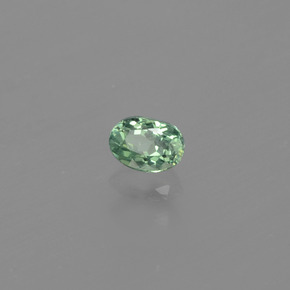 Alexandrita Verde/rojo natural de 0.23 ct, Corte Óvalo, VS
