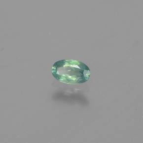 Alejandrita multicolor natural de 0,26 ct, corte óvalo, VS