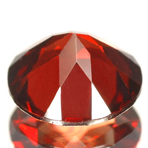 granate almandino Roja natural de 2.10 ct, Corte Redondo, VS