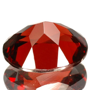 granate almandino Roja natural de 3.41 ct, Corte Óvalo, VS