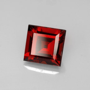 Granate almandino rojo natural de 1,19 ct, cuadrado, VS