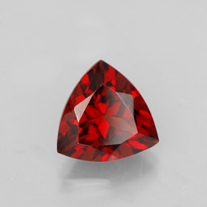 granate almandino Roja natural de 1.53 ct, Trillón, VVS