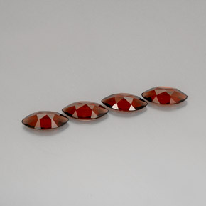 Gemas de granate almandino Rojo oscuro natural de  ct, Marquesa, VS
