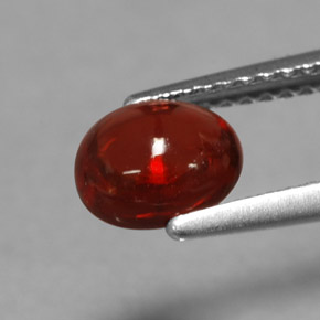 Granate almandino rojo natural de 1,44 ct, corte óvalo, translúcido