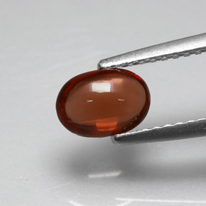 Granate almandino rojo natural de 1,02 ct, corte óvalo, translúcido