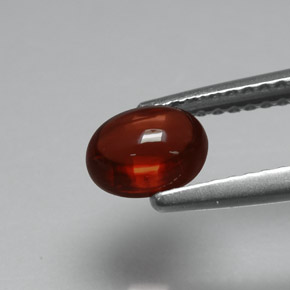 Granate almandino rojo natural de 1,10 ct, corte óvalo, translúcido