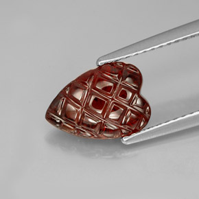 granate almandino Rojo oscuro natural de 2.85 ct, Forma de corazón, Translúcido
