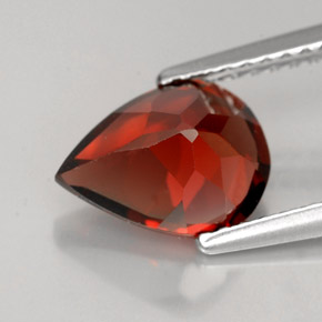 Granate almandino rojo natural de 2,00 ct, en forma de pera, VVS-VS