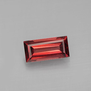 granate almandino Roja natural de 0.94 ct, Corte Baguette, VVS-VS