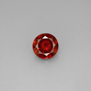granate almandino Roja natural de 0.98 ct, Corte Redondo, VS