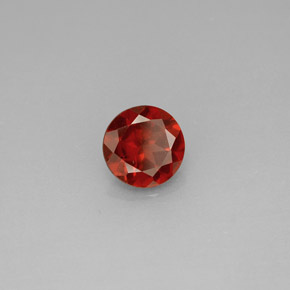 granate almandino Roja natural de 0.98 ct, Corte Redondo, VS