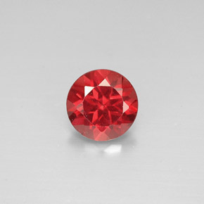 granate almandino Roja natural de 1.03 ct, Corte Redondo, VS