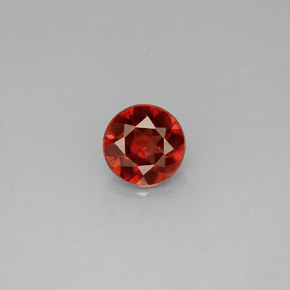 granate almandino Roja natural de 0.95 ct, Corte Redondo, VS