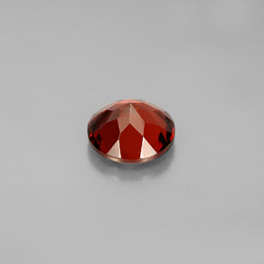 granate almandino Roja natural de 1.61 ct, Corte Redondo, VVS-VS