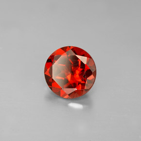 granate almandino Roja natural de 1.49 ct, Corte Redondo, VVS-VS