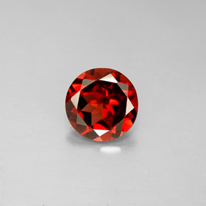 granate almandino Roja natural de 1.36 ct, Corte Redondo, VS