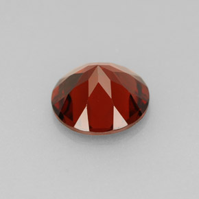 granate almandino Roja natural de 1.33 ct, Corte Redondo, VVS-VS