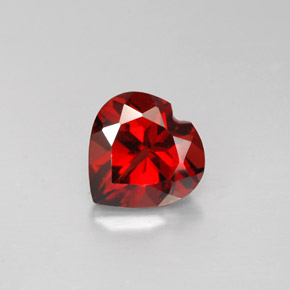granate almandino Roja natural de 1.63 ct, Forma de corazón, VVS-VS