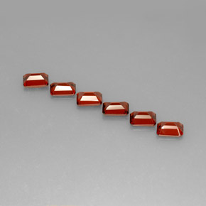 Gemas de granate almandino Roja natural de  ct, corte esmeralda, VVS-VS