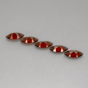 Gemas de granate almandino Roja natural de  ct, Marquesa, VS