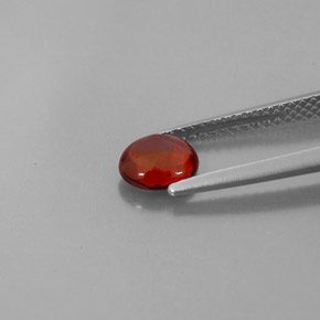 Granate almandino rojo natural de 0,90 ct, transparente, transparente / translúcido