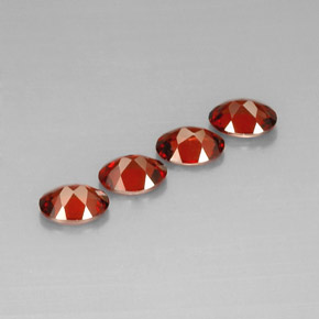 Gemas de granate almandino Roja natural de  ct, Corte Óvalo, VS