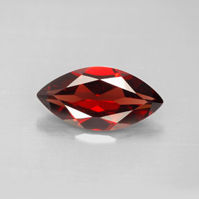 granate almandino Rojo oscuro natural de 2.94 ct, Marquesa, VVS-VS