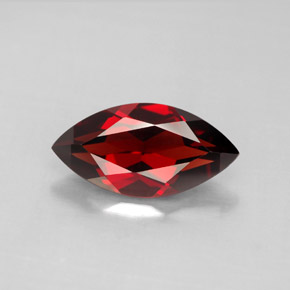 granate almandino Rojo oscuro natural de 3.16 ct, Marquesa, VVS-VS