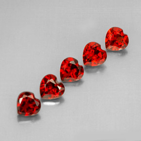 Gemas de granate almandino Rojo oscuro natural de  ct, Forma de corazón, VS