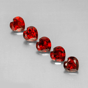 Gemas de granate almandino rojo natural de  ct, forma de corazón, VS