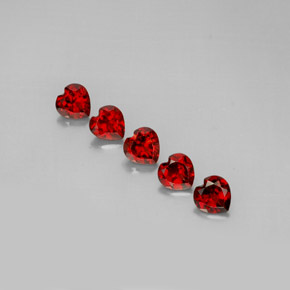 Gemas de granate almandino rojo natural de  ct, forma de corazón, VS