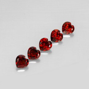 Gemas de granate almandino Rojo oscuro natural de  ct, Forma de corazón, VS