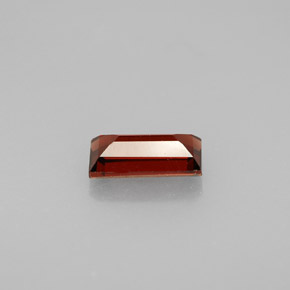 granate almandino Rojo oscuro natural de 1.07 ct, Corte Baguette, VS