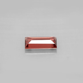 granate almandino Roja Anaranjada natural de 0.84 ct, Corte Baguette, VVS-VS