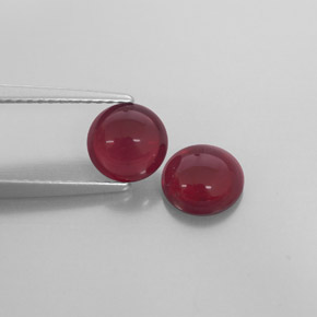 Gemas de granate almandino rojo natural de  ct, transparente, transparente / translúcido