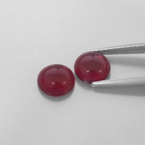 Gemas de granate almandino rojo natural de  ct, transparente, transparente / translúcido