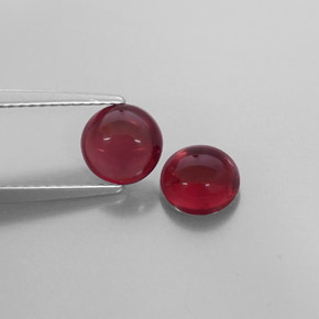 Gemas de granate almandino rojo natural de  ct, transparente, transparente / translúcido