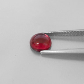 granate almandino Roja natural de 1.45 ct, Transparente, Transparente / Translúcido