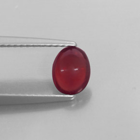 Granate almandino rojo natural de 0,84 ct, transparente, transparente / translúcido