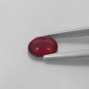 Granate almandino rojo natural de 0,84 ct, transparente, transparente / translúcido