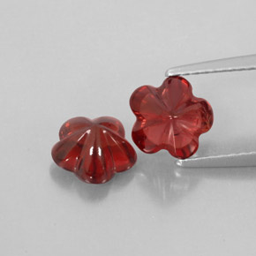 Gemas de granate almandino rojo natural de  ct, transparente, transparente / translúcido