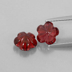 Gemas de granate almandino rojo natural de  ct, transparente, transparente / translúcido