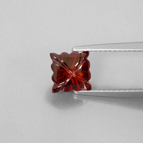 Granate almandino rojo natural de 2,21 ct, transparente, transparente / translúcido