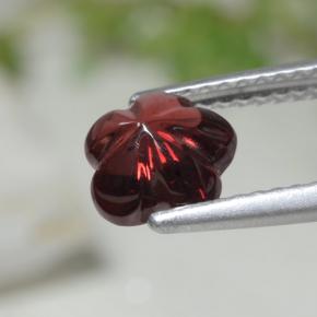 Granate almandino rojo natural de 1,73 ct, corte flor, translúcido