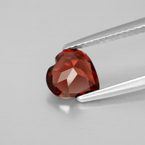 Granate almandino rojo natural de 1,31 ct, forma de corazón, VVS-VS